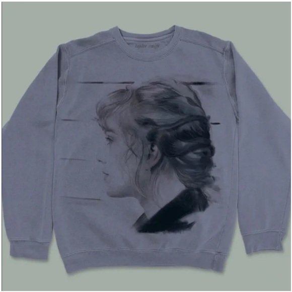 Taylor Swift The Bluest Skies Darkest Grays Crewneck M - Picture 2 of 9
